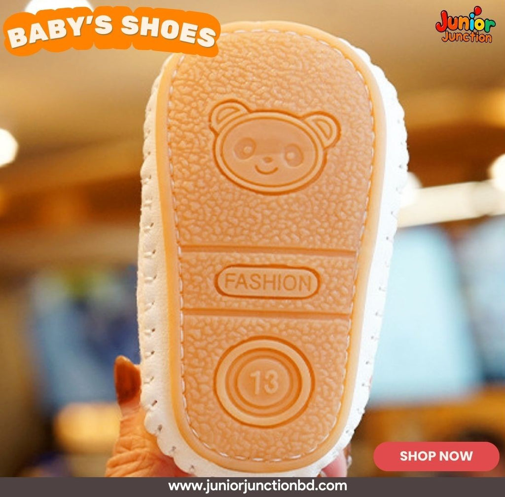 🦁 Kids Little Lion First-Steps Sneakers – Beige & White